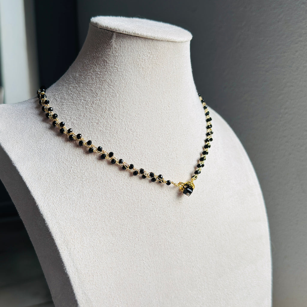 nertas papuosalas kaklo