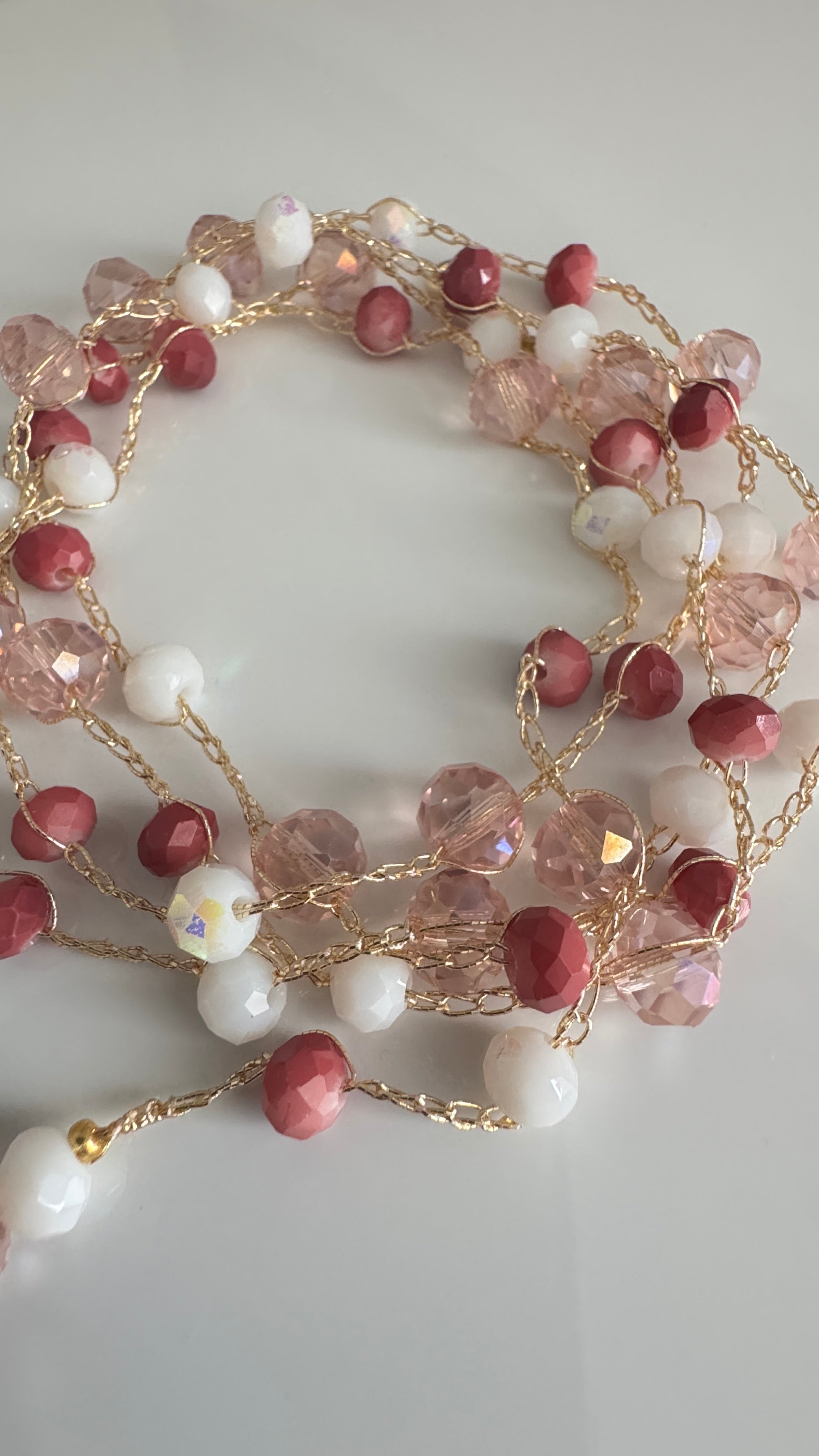 Koralas - kaklo papuošalas / apyrankė su stiklo kristalais